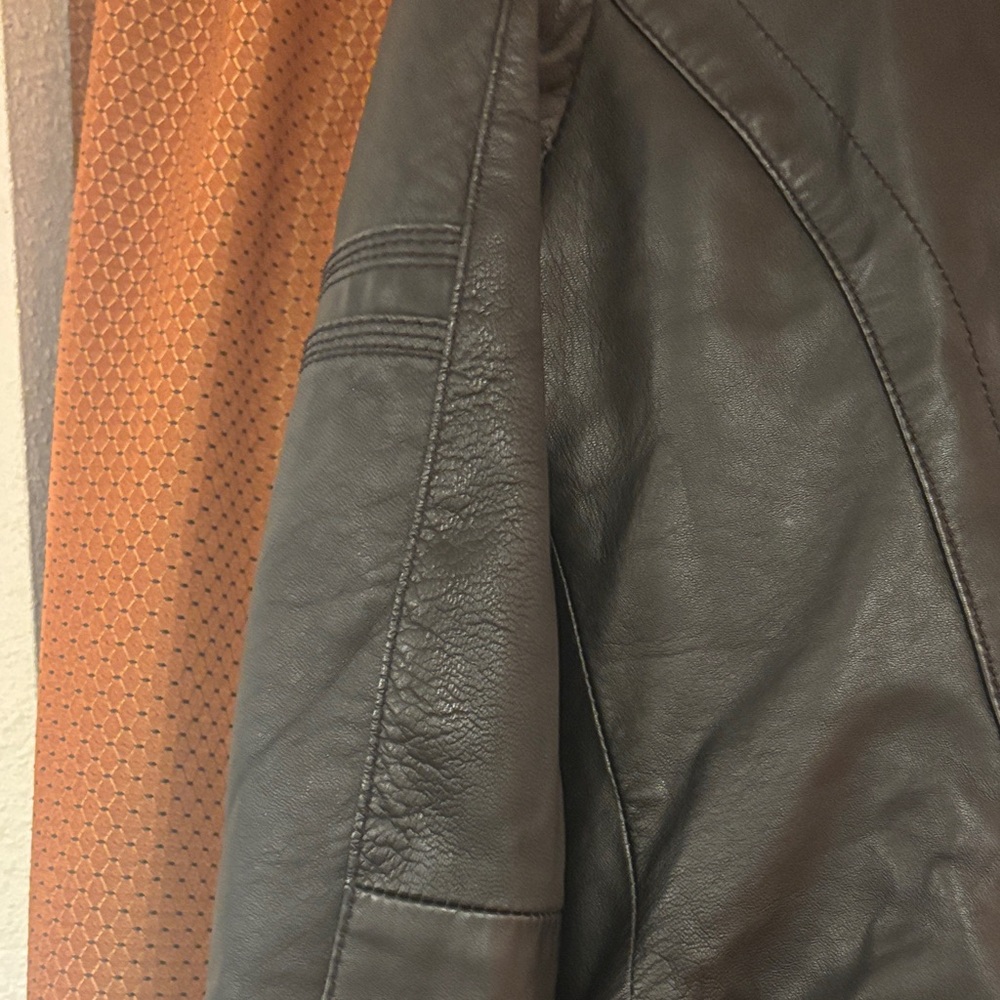 Zara Basic Women 100% Lambskin Leather Motorcycle Moto Jacket Size Medium - Picture 5 of 5